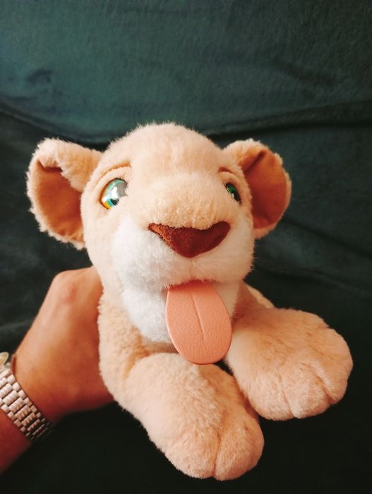 Nala maskotka król lew interaktywna