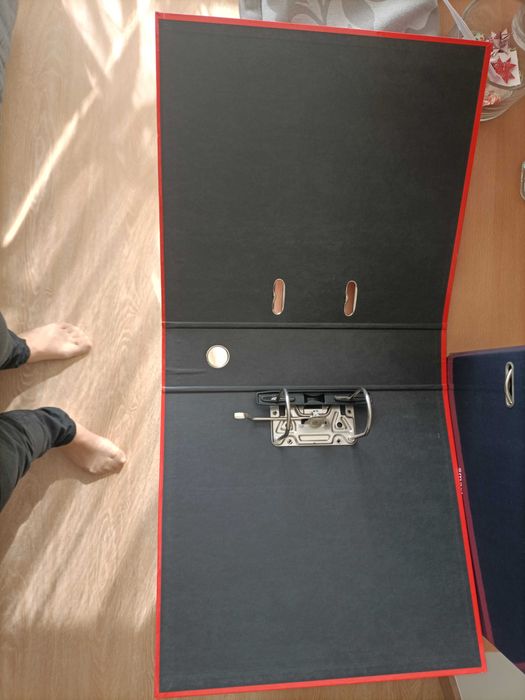 2 long-edge binders, A4 size64177176707714123