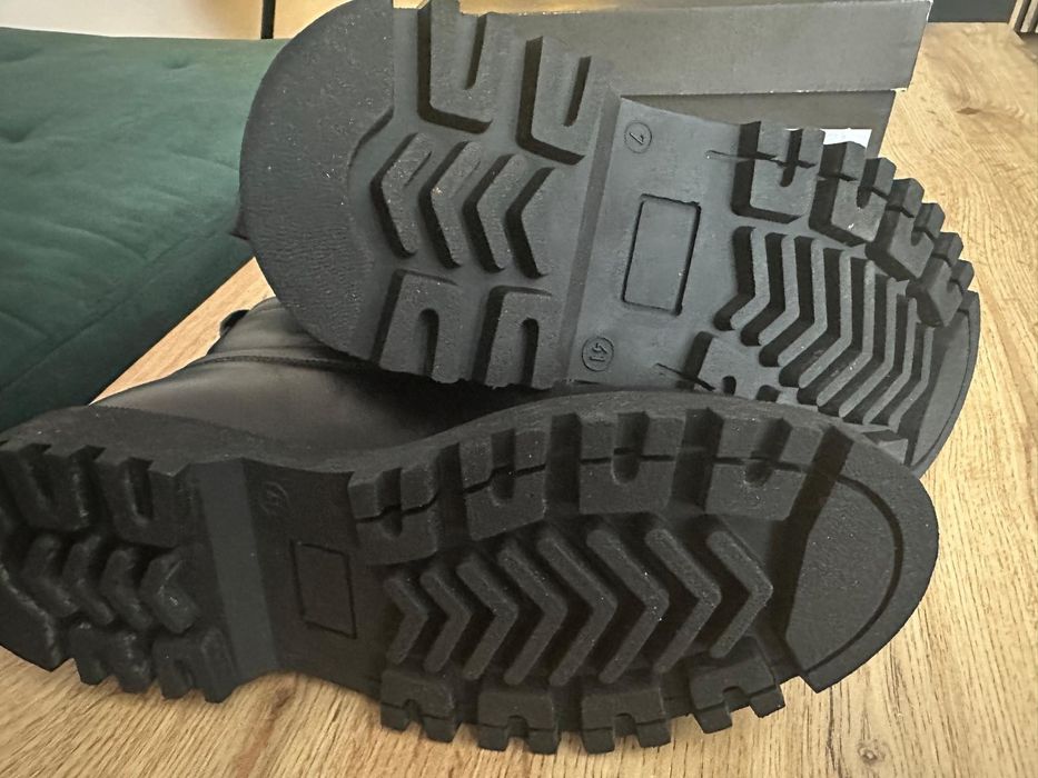 Buty vistula NELSON nowe rozmiar 41 100% skóra