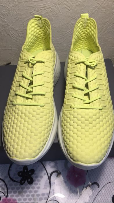 Кросівки ЕССО шкіра жіночі 40 розмір