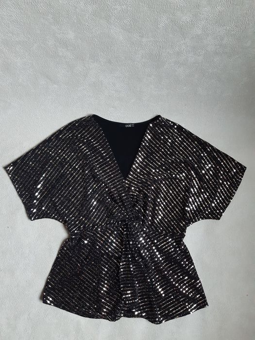 блуза  з блискітками розмір 12/40