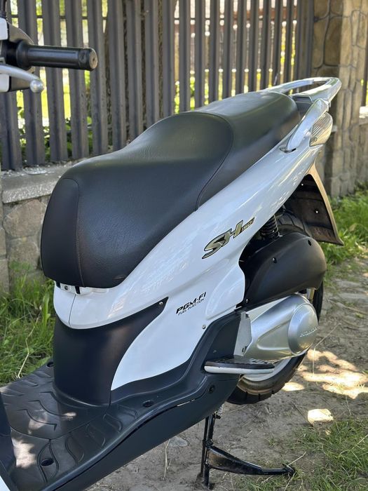Скутер Honda sh 150