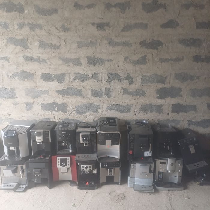 Кавоварка Delonghi