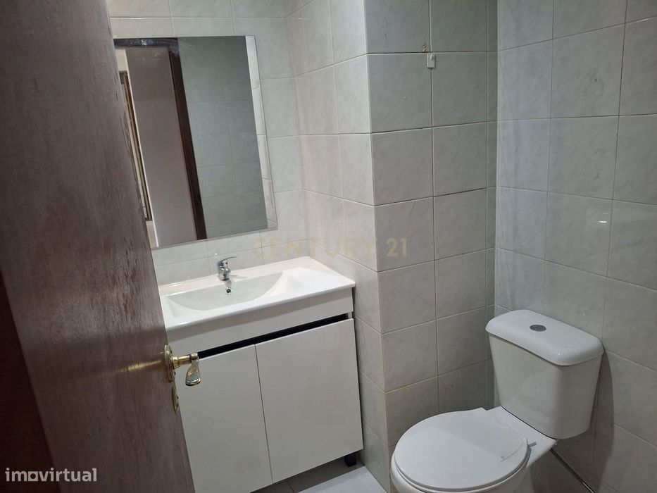 T0 Transformado em T1 no Feijó – Prático, Funcional e Pronto a Habitar