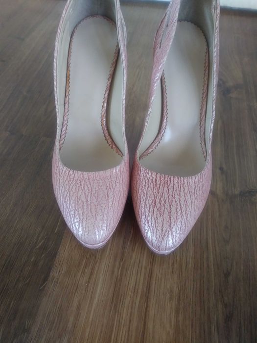 Eleganckie buty szpilki rozm 37