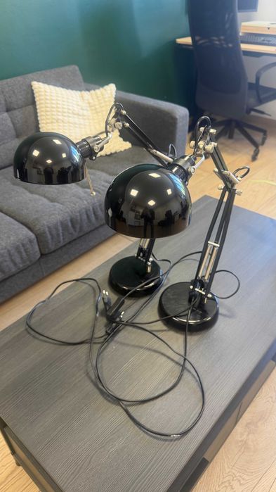 Lampka biurowa, czarna FORSA ikea