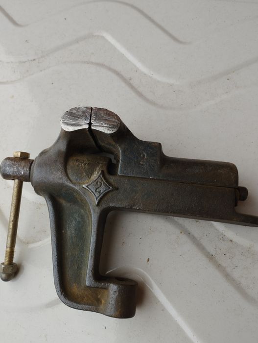 Imadło ślusarskie szczęki 6cm