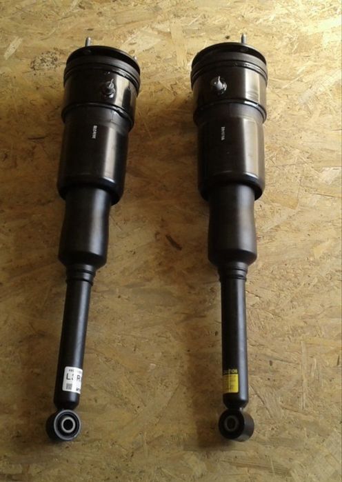 Пневмостійка пневмоамортизатор,пневмостойка Лексус РХ 450