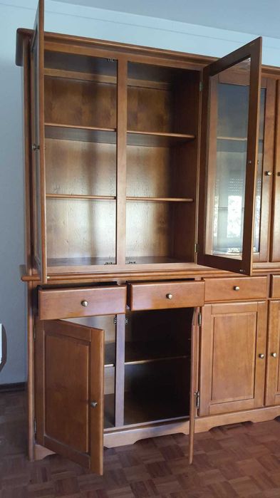 Movel de sala em madrira macissa