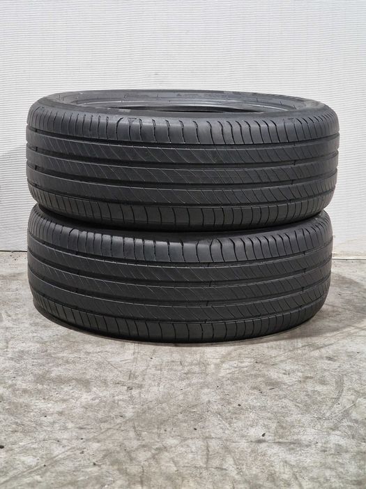 2 Pneus 225/55R18 MICHELIN Semi Novos