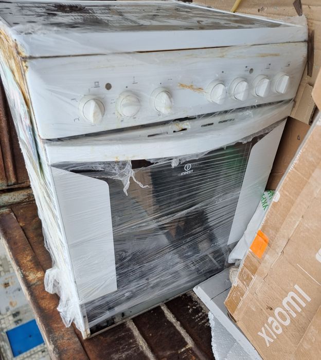 Электроплита Indesit