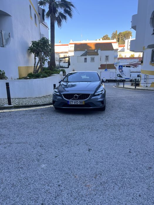 Volvo v40 t3 usado
