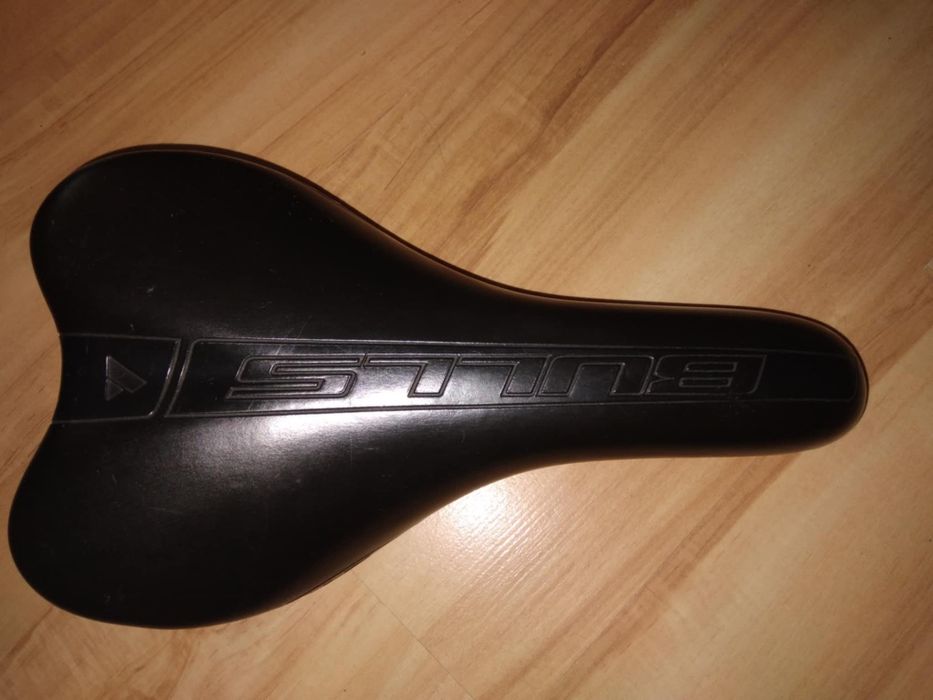 Siodełko rowerowe Bulls.