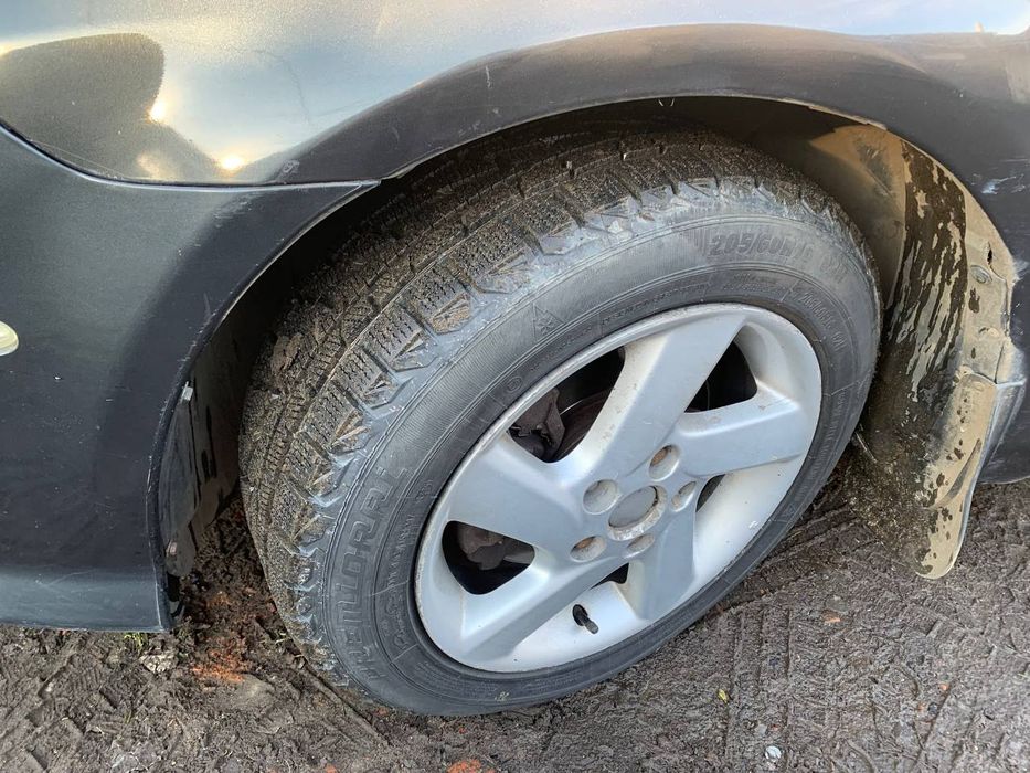 Мазда 6 2003года 2.3газ- бензин