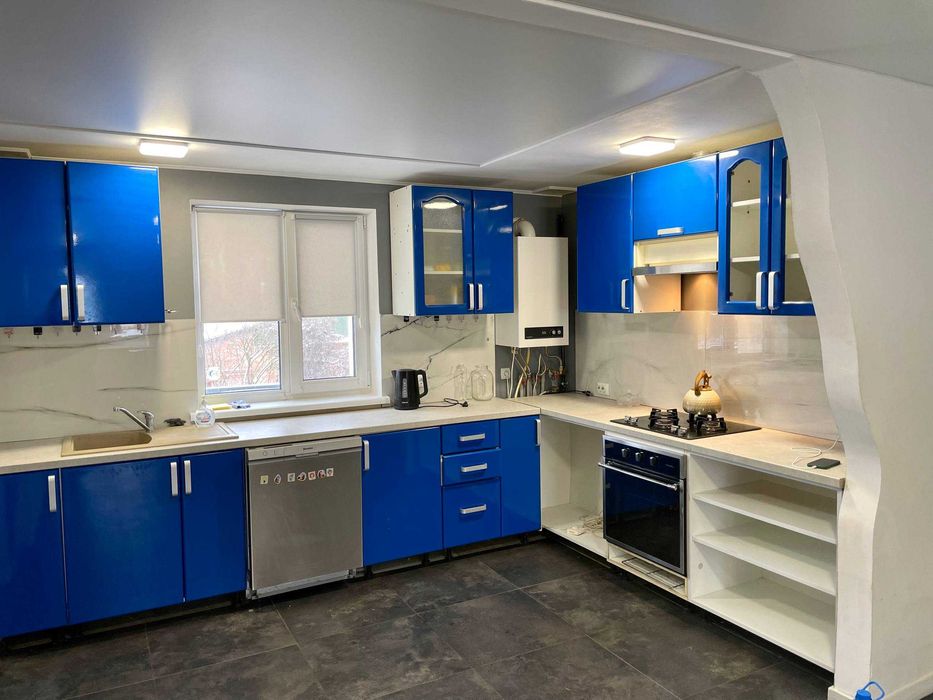 Оренда. Просторий будинок, 3 кімнати + зала. 100 квадратів. П'ятничани