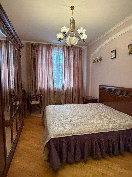 Оренда квартири на вул. Мечникова