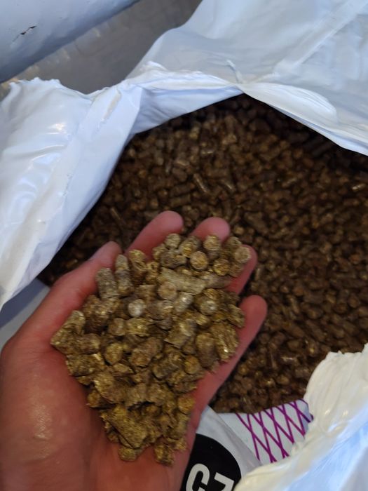 Pellet bez certyfikatu, pakowany po 20kg