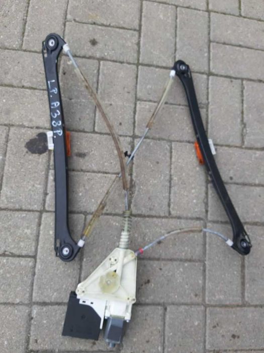 Audi A3 8P podnośnik szyby lewy przód