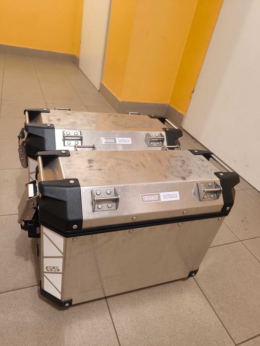 Kufry boczne GIVI Trekker Outback