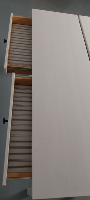 Secretária HEMNES IKEA