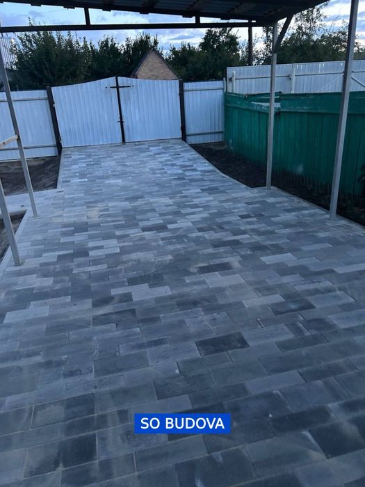 Укладання тротуарної плитки та бруківки, укладка тротуарной плитки фем