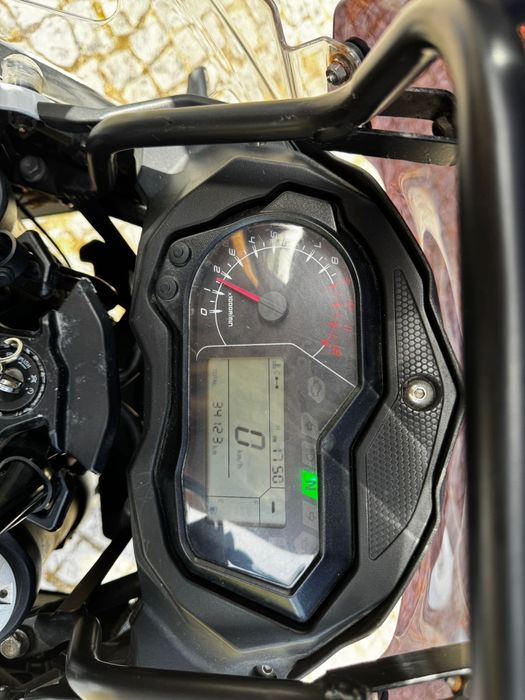 Benelli TRK 502 Ano 2019 3 Malas Givi Trekker