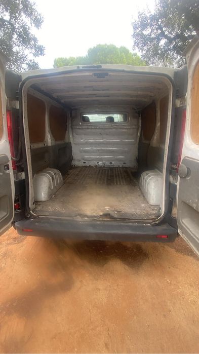 Renault trafi 2.0 dci