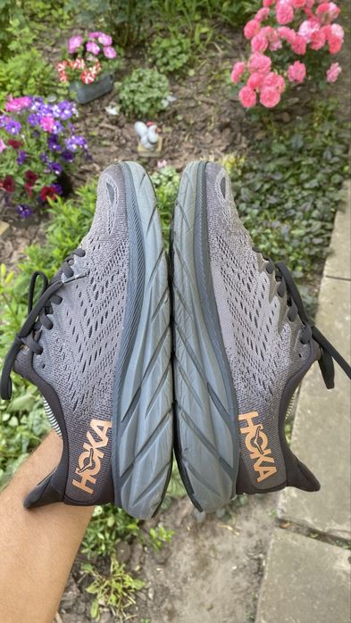 Оригінальні Кросівки Hoka Clifton 8 Розмір 40(25.5см)