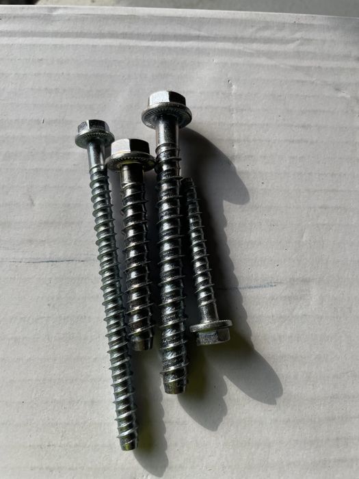 Rawlplug, шуруп по бетону