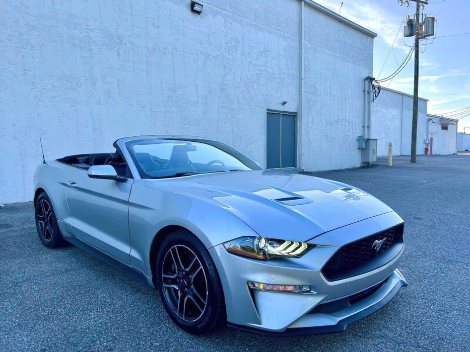 Ford Mustang EcoBoost Premium      2019