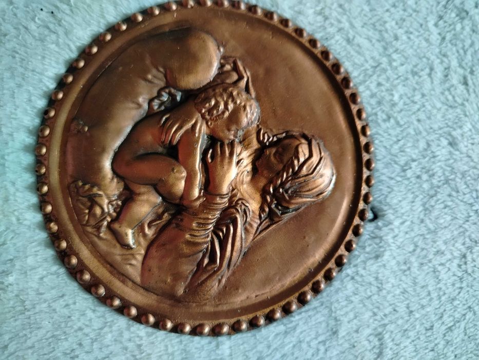 Metaloplastyka na ścianę Madonna z PRL