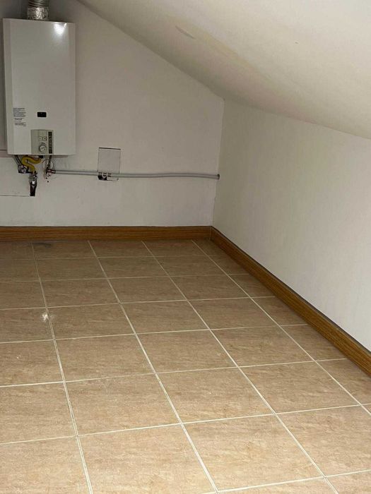 T1 moderno e mobilado (Sótão numa moradia) em FORJÃES / ESPOSENDE