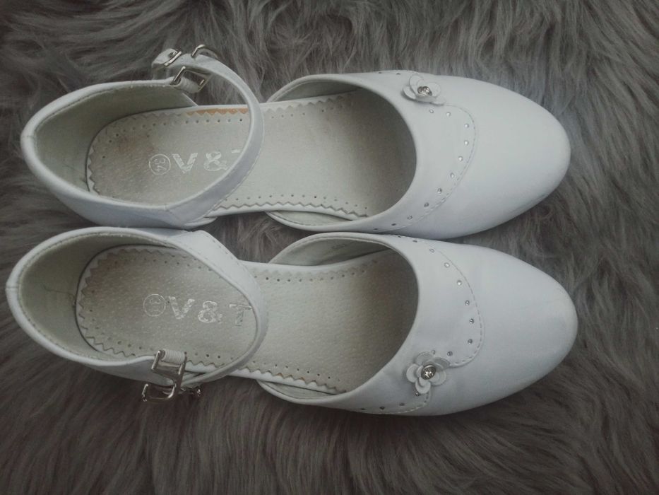 Buty komunijne dziewczęce r.34