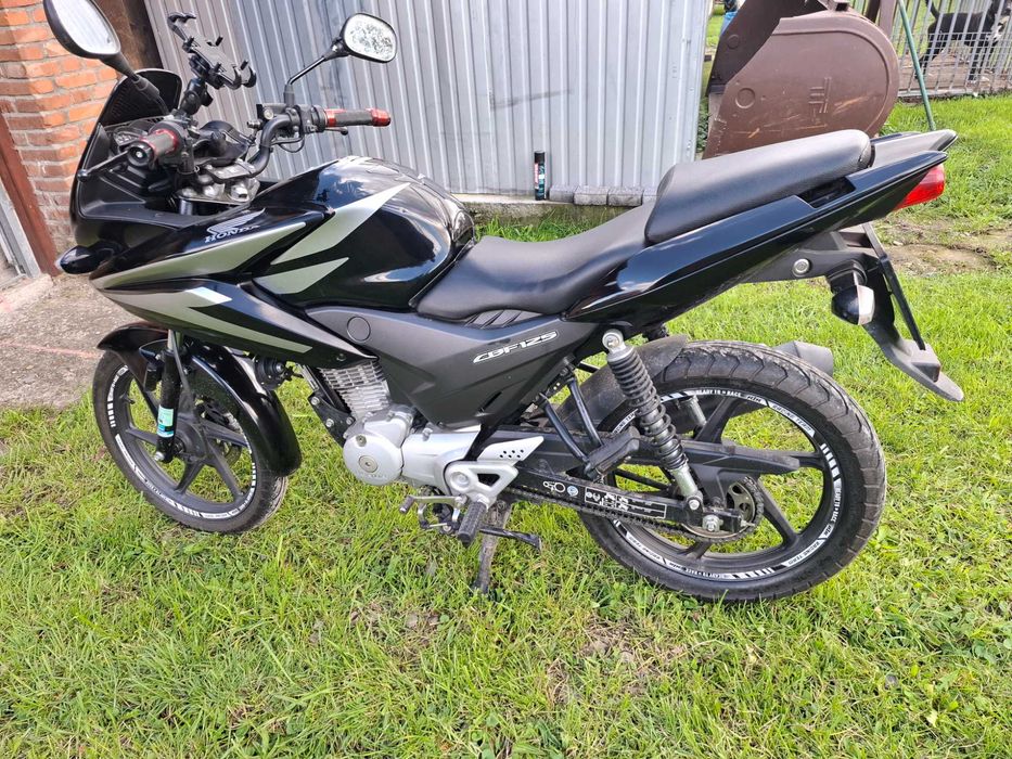Sprzedam honde cbf125