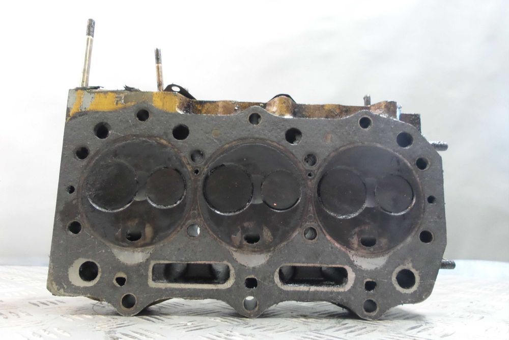 Głowica do silnika Caterpillar C1.1. Cylinder head Cat C1.1