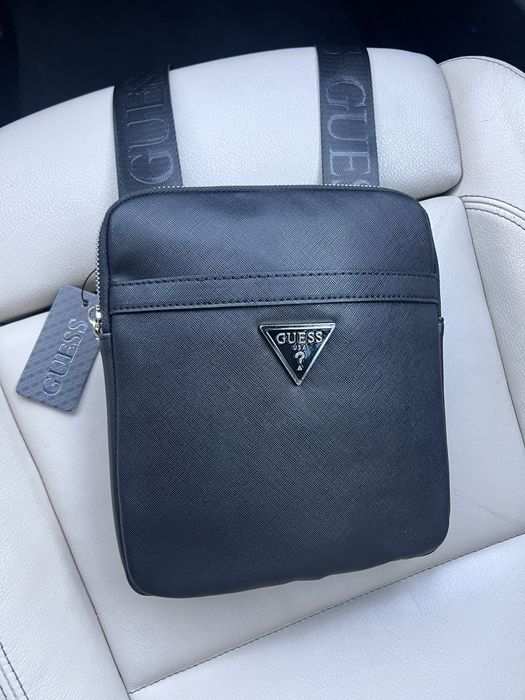 Сумка чоловіча Guess
