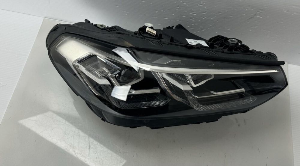 Фара права BMW X3, X4 G01, G02, америка
