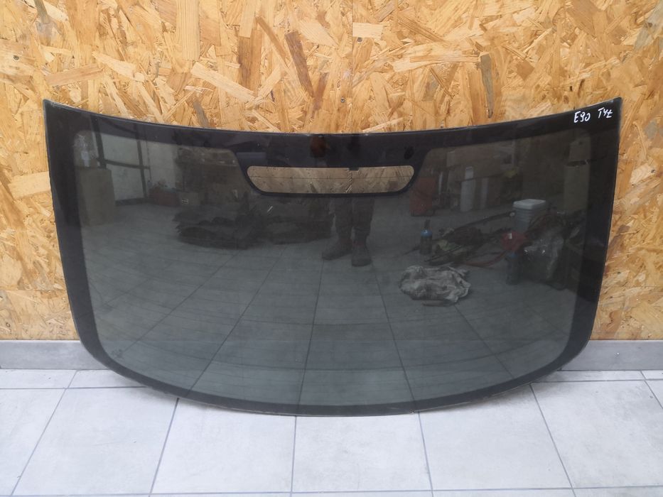 Szyba tylna tył tylnia BMW E90