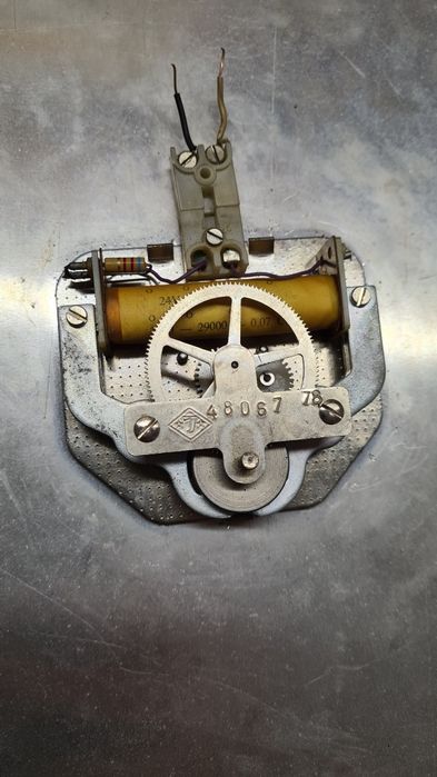 Zegar przemysłowy PRAGOTRON | systemowy | lata 60.–70