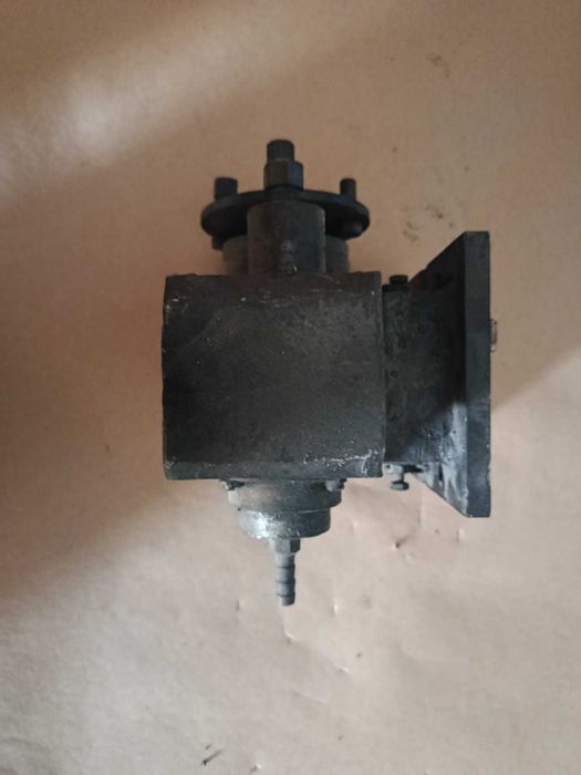 Продам Коробку отбора мощности - Зил ,КамАЗ Маз