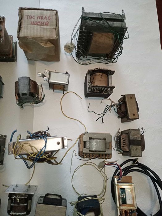 Трансформатори різні