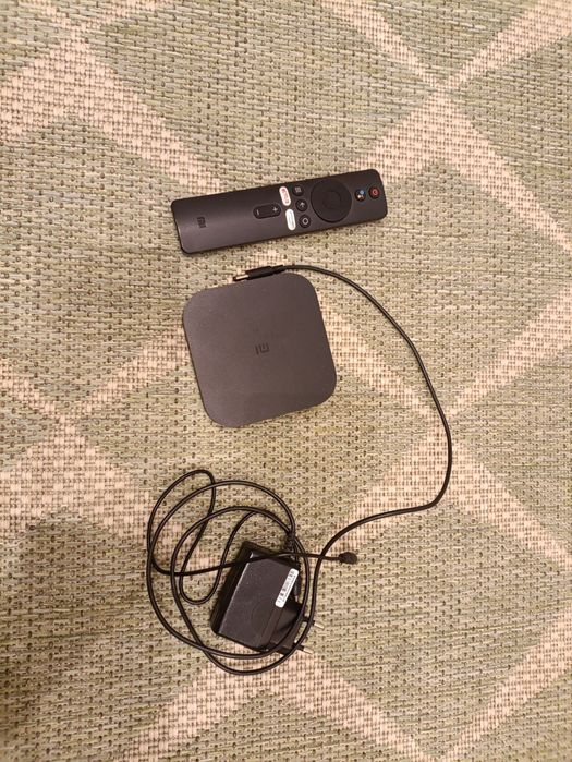 Xiaomi Mi Box S // Stan BDB (Bez kabla HDMI)
