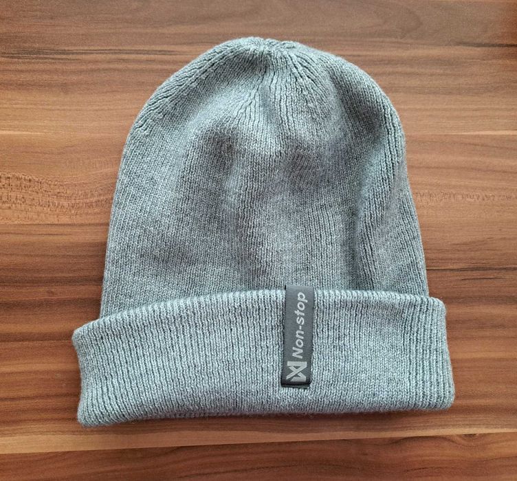 Czapka zimowa męska szara stan bdb wełna merino