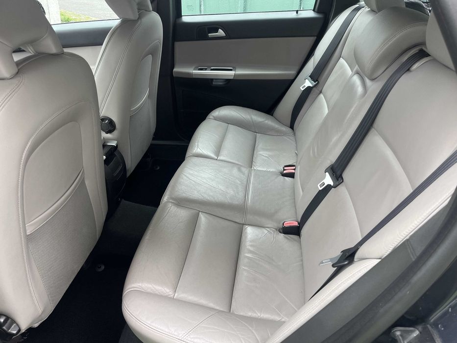 Volvo V50 1.6D 2010