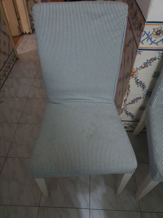 Mesa Vangsta com 6 cadeiras Henriksdal