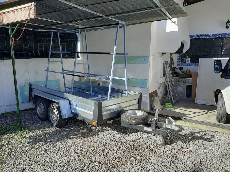 Atrelado reboque 250/130 com ou sem cavalete.