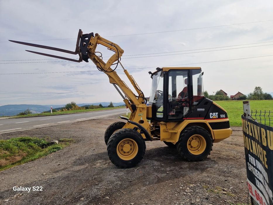 Caterpillar 906  Ładowarka Cat 906