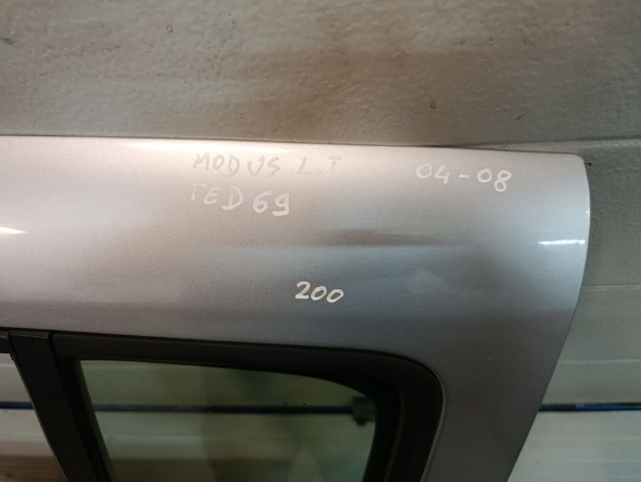 Renault Modus 04-08r drzwi lewe lewy tył tylne TED 69