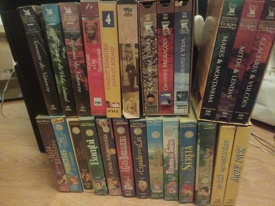 Filmes variados em VHS