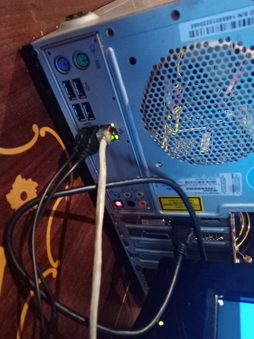 Продається Пк з видеокартой amd radeon software hd 7800 series